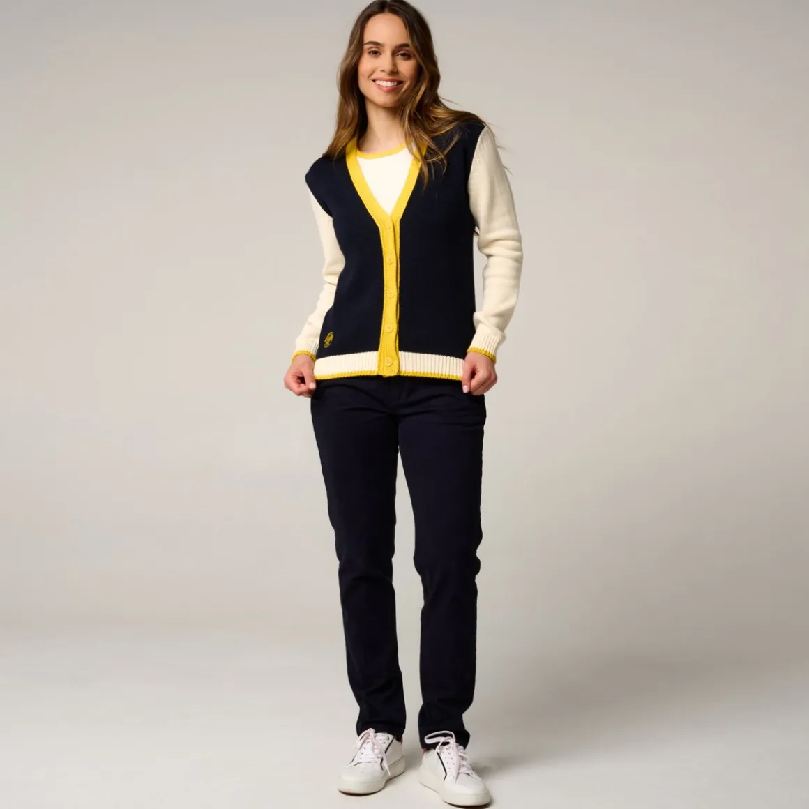 cardigan_heritage_femme_rolandgarros__marine_et_ecru_3.webp Roland-Garros Pulls & Sweats-Cardigan Heritage femme - Marine et Ecru