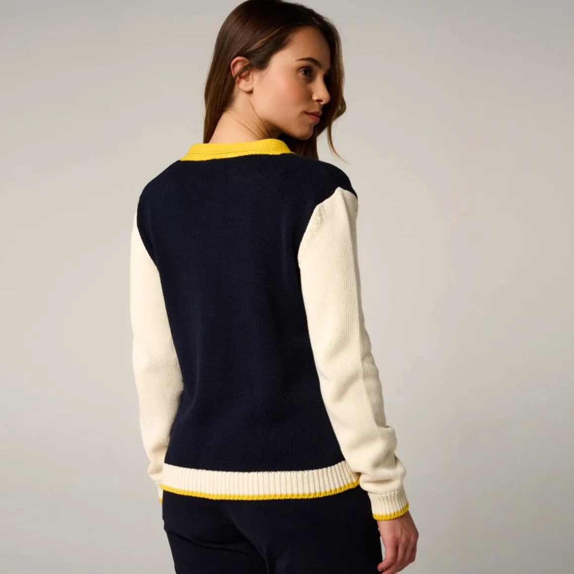 cardigan_heritage_femme_rolandgarros__marine_et_ecru_4.webp Roland-Garros Pulls & Sweats-Cardigan Heritage femme - Marine et Ecru
