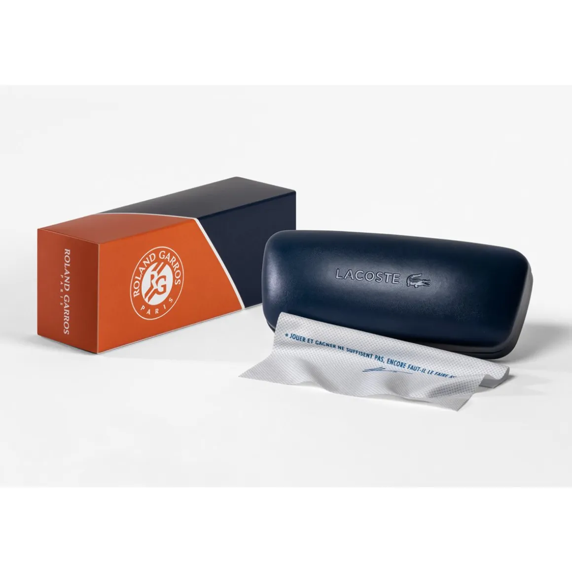 lunettes_de_soleil_enfant_lacoste_x_rolandgarros__noir_3.webp Roland-Garros Lunettes De Soleil | Accessoires-Lunettes de soleil enfant Lacoste x - Noir