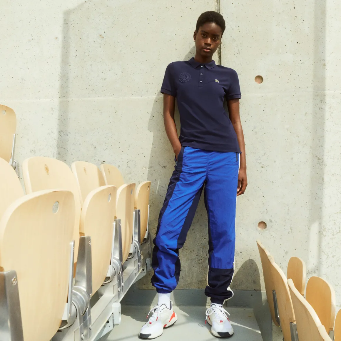 polo_femme_lacoste_pour_rolandgarros__marine_2.webp Roland-Garros Polos & Chemises-Polo femme Lacoste pour - Marine