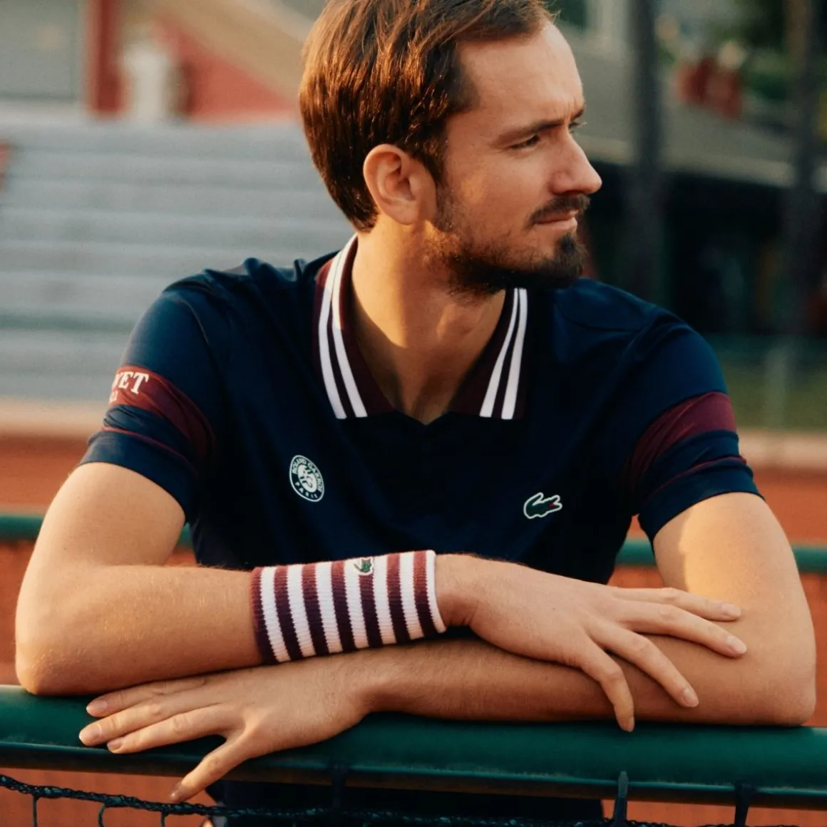 polo_performance_medvedev_homme_lacoste_x_rolandgarros__marine_2.webp Roland-Garros Tenues De Tennis Hommes | Tenues De Tennis Hommes-Polo Performance Medvedev homme Lacoste x - Marine