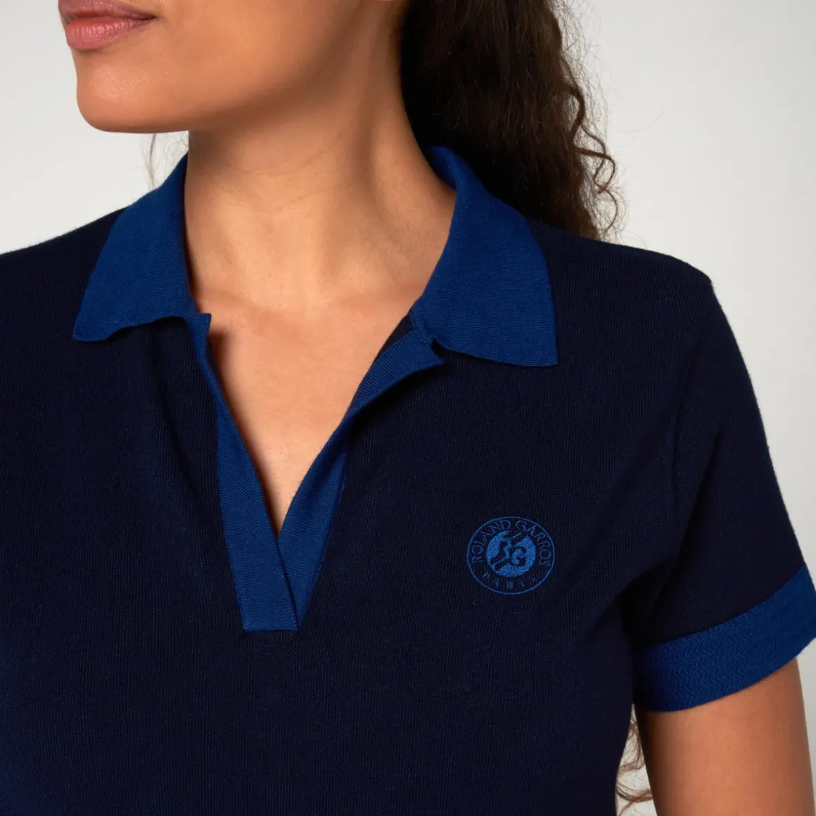 polo_tricot_femme_rolandgarros__marine_1.webp Roland-Garros Polos & Chemises-Polo tricot femme - Marine