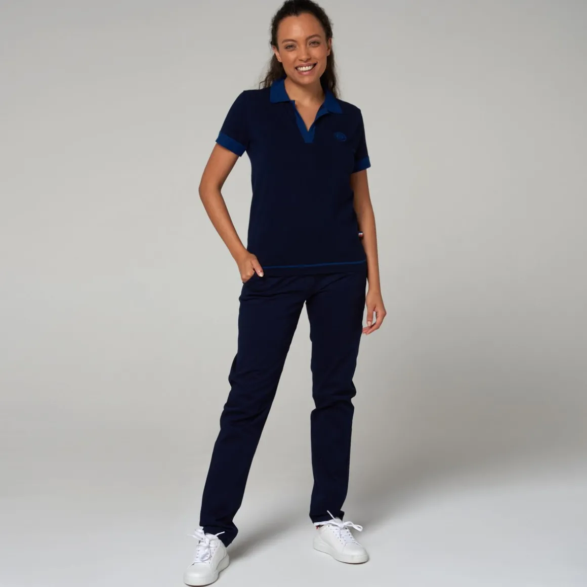 polo_tricot_femme_rolandgarros__marine_3.webp Roland-Garros Polos & Chemises-Polo tricot femme - Marine