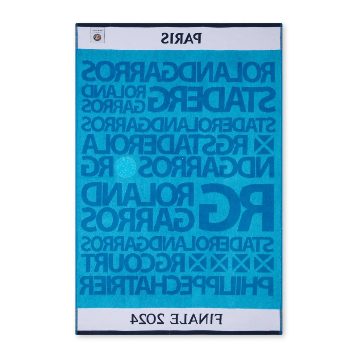 serviette_finale_joueur__joueuse_carre_blanc_x_rolandgarros__bleu_3.webp Roland-Garros Linge De Maison | Serviettes Joueurs / Joueuses-Serviette Finale Joueur - Joueuse Carre Blanc x - Bleu