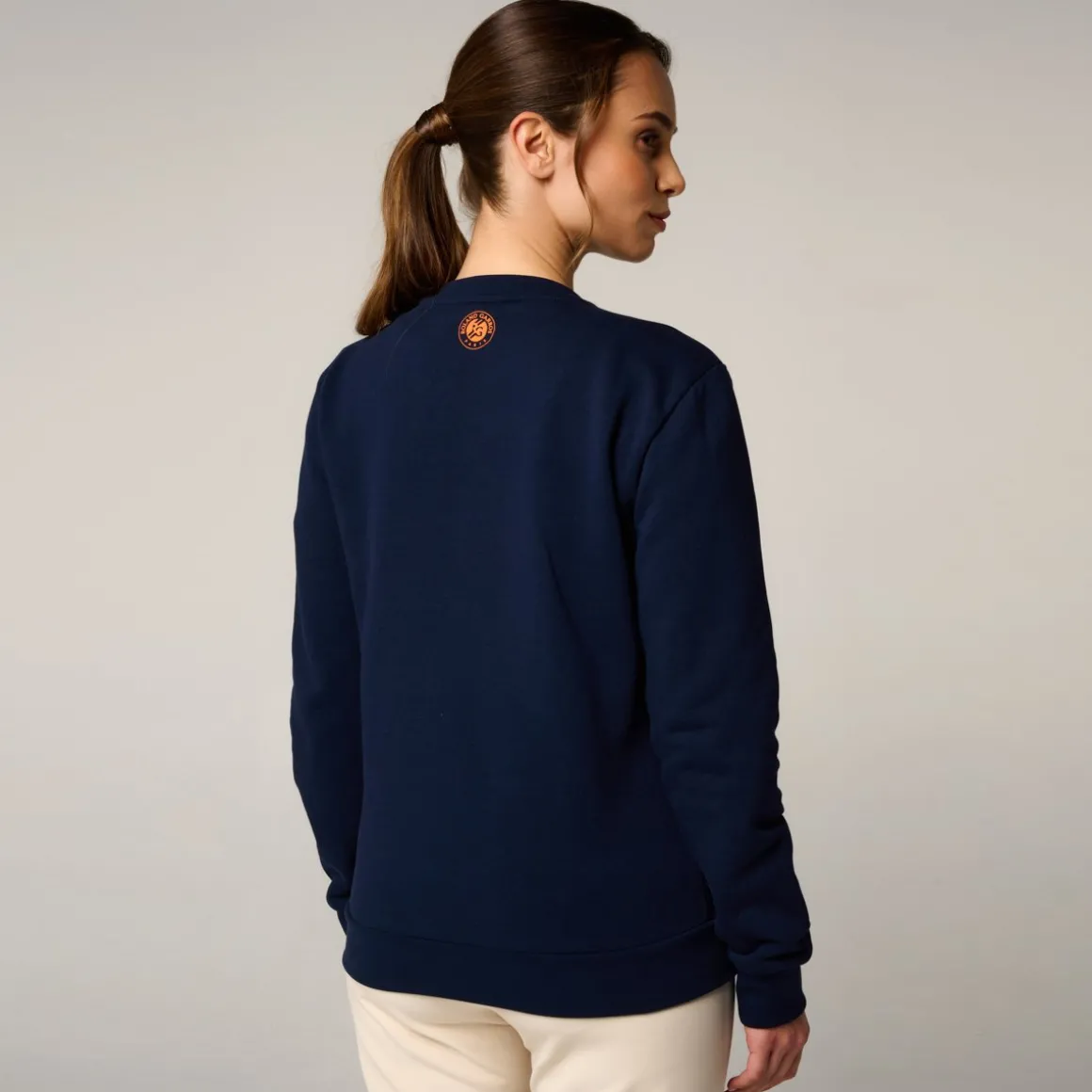 sweat_logo_femme_rolandgarros__marine_4.webp Roland-Garros Pulls & Sweats-Sweat Logo femme - Marine