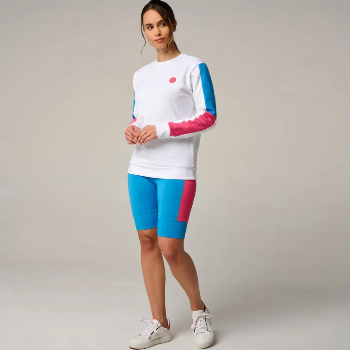 sweat_pop_energy_femme_rolandgarros__bleu_et_rose_3.webp Roland-Garros Pulls & Sweats-Sweat Pop Energy femme - Bleu et Rose