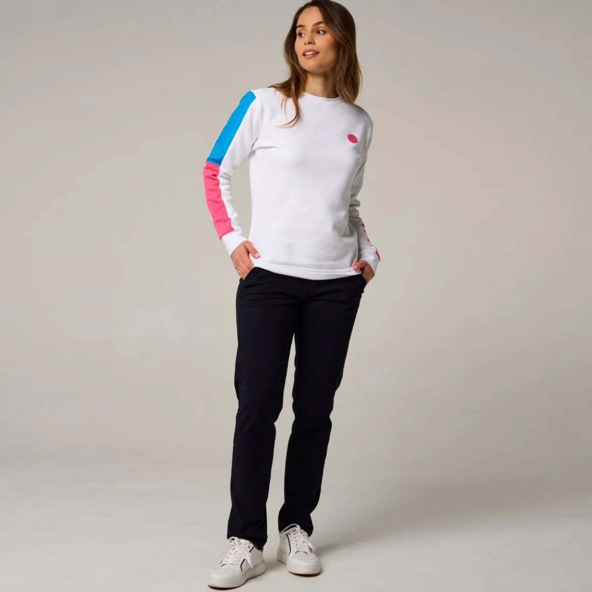 sweat_pop_energy_femme_rolandgarros__bleu_et_rose_4.webp Roland-Garros Pulls & Sweats-Sweat Pop Energy femme - Bleu et Rose