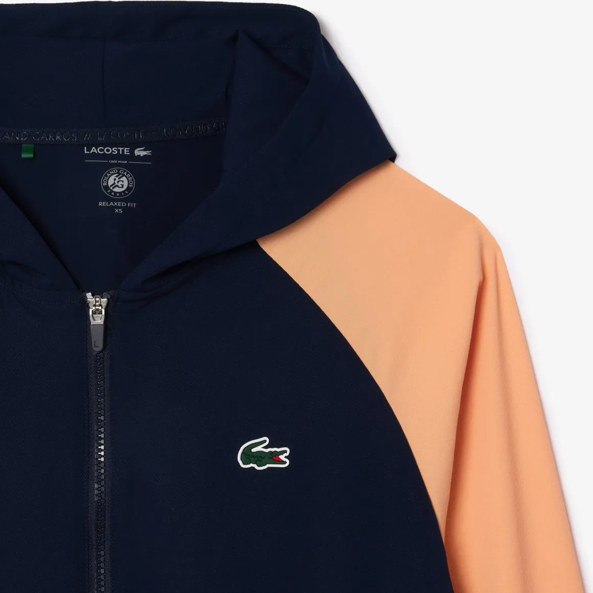 sweat_zipp_ramasseur_unisexe_lacoste_x_rolandgarros__marine_et_terre_battue_5.webp Roland-Garros Tenues De Ramasseurs De Balles | Pulls & Sweats-Sweat zippé Ramasseur unisexe Lacoste x - Marine et Terre Battue