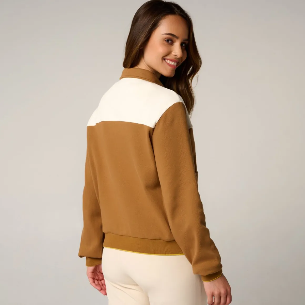 teddy_heritage_femme_rolandgarros__mastic_4.webp Roland-Garros Vestes-Teddy Heritage femme - Mastic