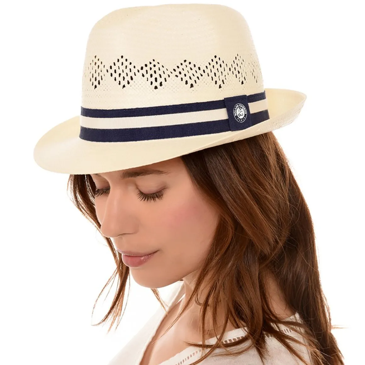 trilby_adn_papier_galon_logo_rolandgarros__beige_5.webp Roland-Garros Casquettes & Chapeaux | Casquettes & Chapeaux-Trilby adn papier galon logo - beige