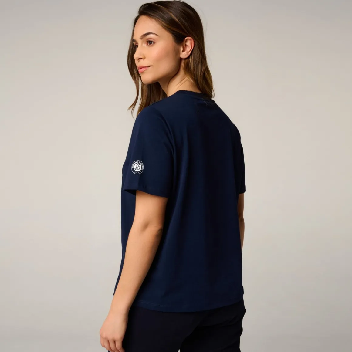 tshirt_balle_crop_femme_rolandgarros__marine_3.webp Roland-Garros T Shirts & Débardeurs-T-shirt Balle crop femme - Marine
