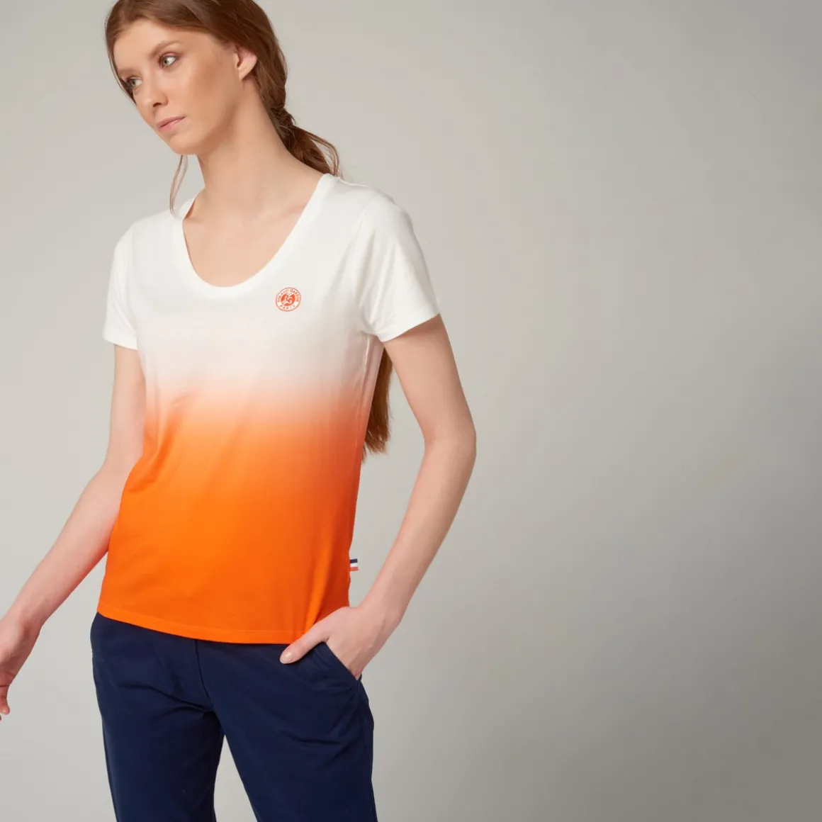 tshirt_ecru_femme_tie_and_dye_rolandgarros__terre_battue_3.webp Roland-Garros T Shirts & Débardeurs-T-shirt ecru femme tie and dye - terre battue