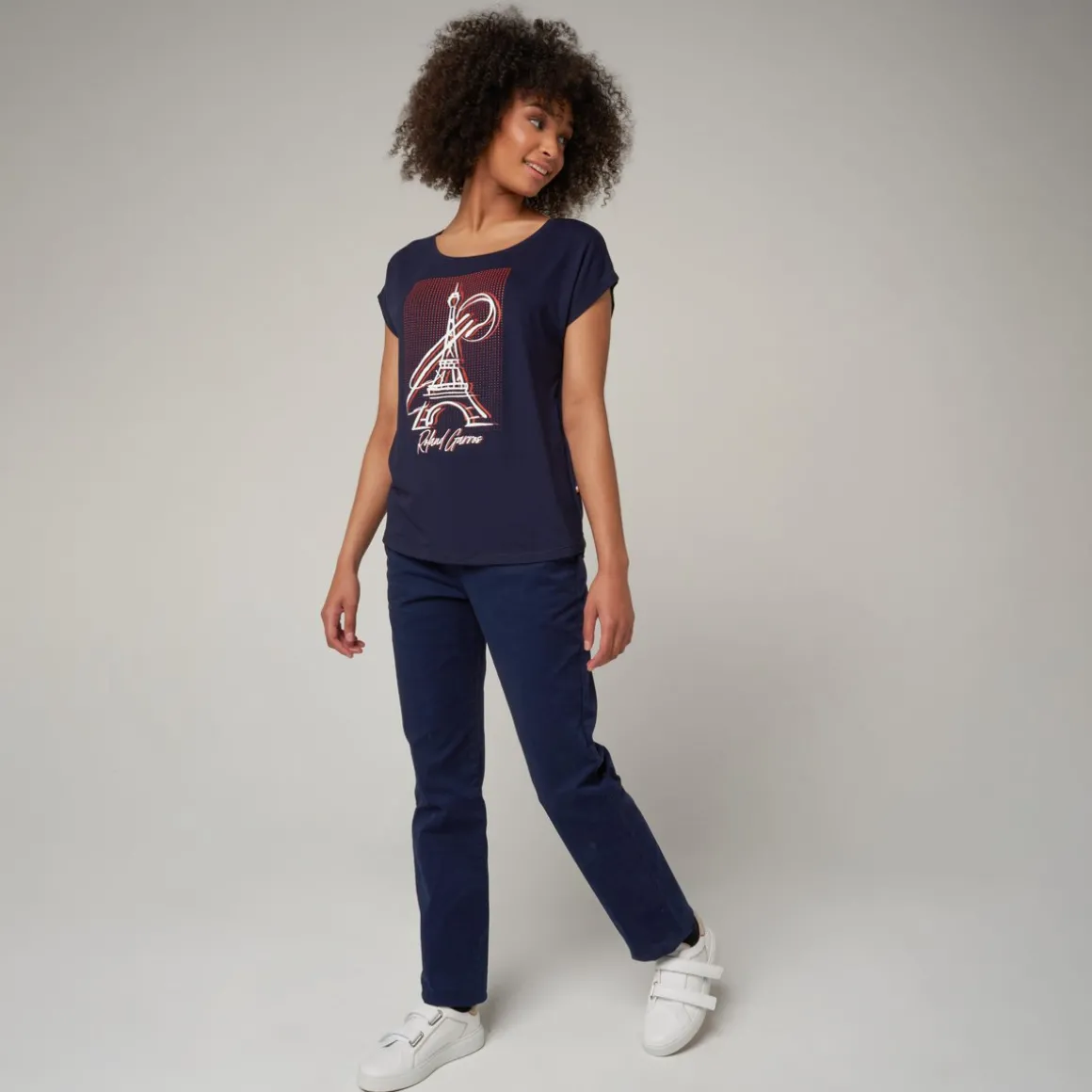 tshirt_femme_tour_eiffel_rolandgarros__marine_2.webp Roland-Garros T Shirts & Débardeurs-T-shirt femme Tour Eiffel - Marine