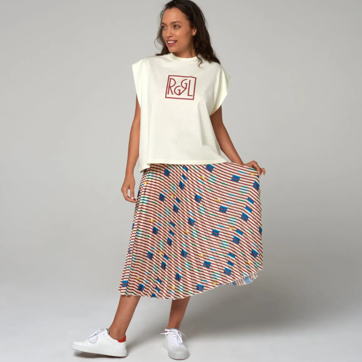 tshirt_galeries_lafayette_pour_rolandgarros__ecru_3.webp Roland-Garros T Shirts & Débardeurs-T-shirt Galeries Lafayette pour - Ecru
