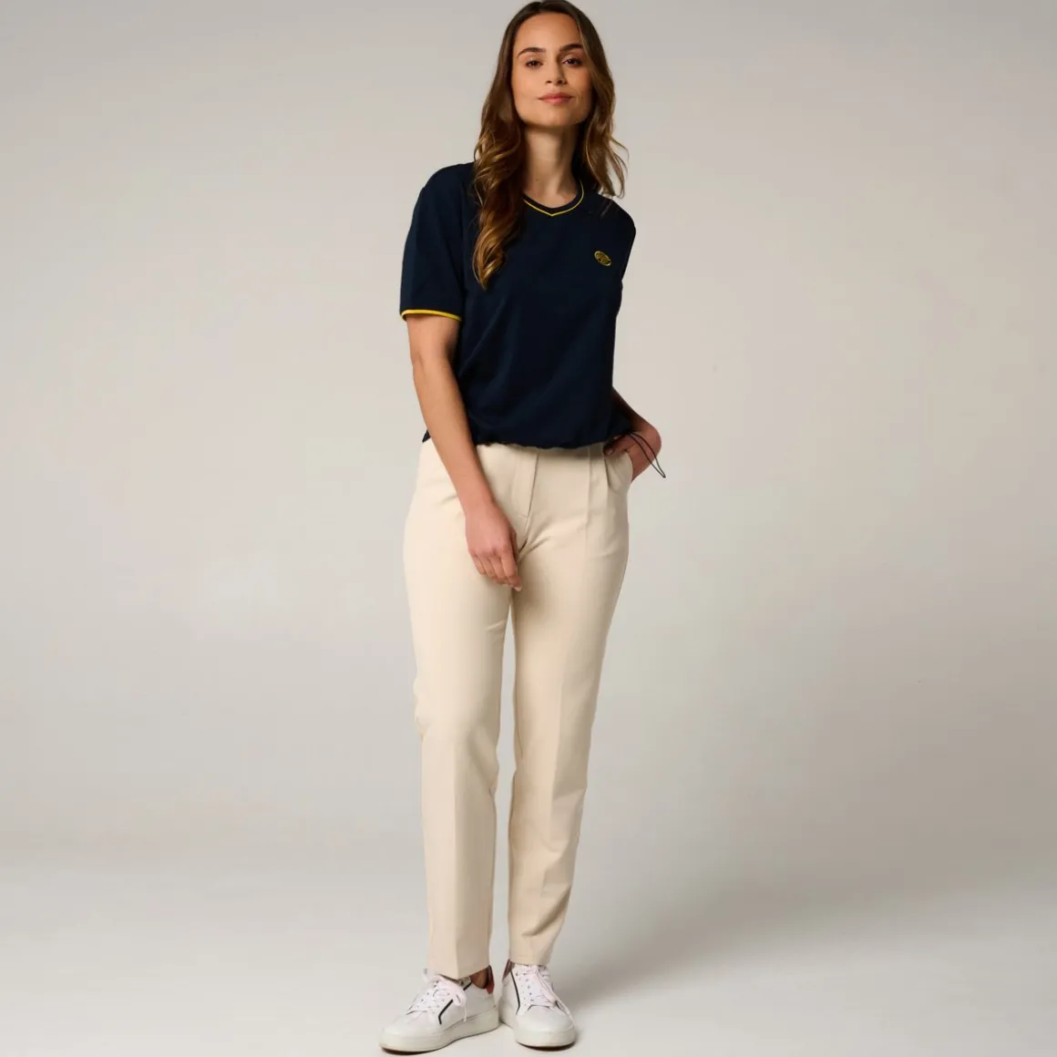 tshirt_heritage_femme_rolandgarros__marine_2.webp Roland-Garros T Shirts & Débardeurs-T-Shirt Heritage femme - Marine